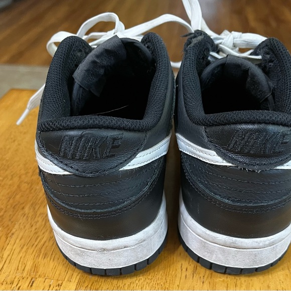 Nike Women’s Low-Top Reverse Panda Dunk Sneaker in Black/White - Picture 13 of 13